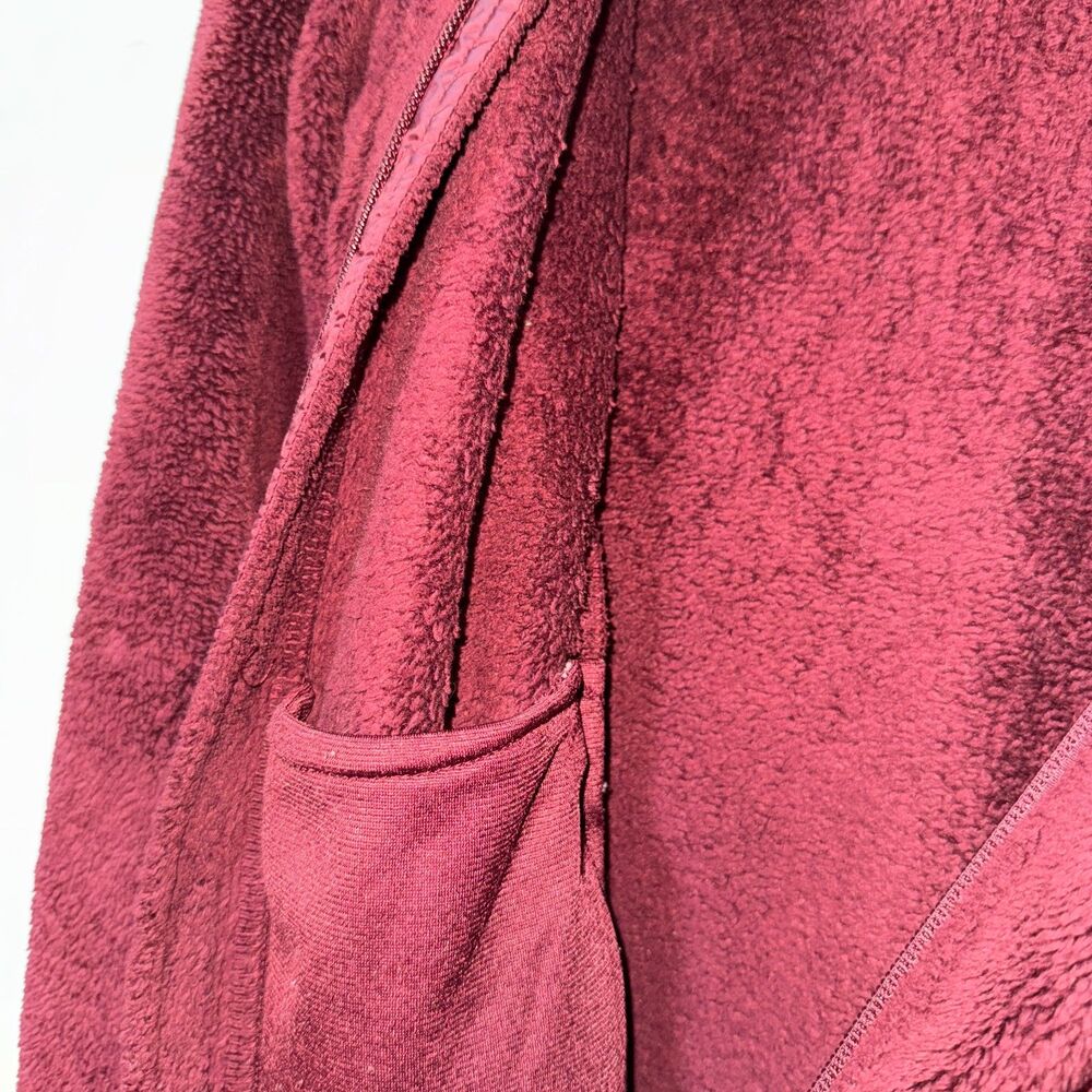 The North Face Osito Fleece Jacket – Women’s Medium – Burgundy – Full-Zip - Picture 3 of 10